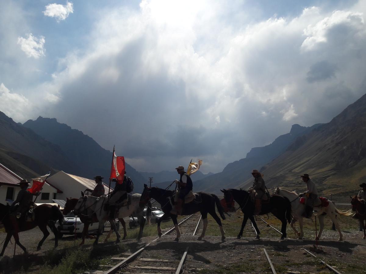 Hospedaje Lenas Del Tolosa ลาสเกววาส ภายนอก รูปภาพ